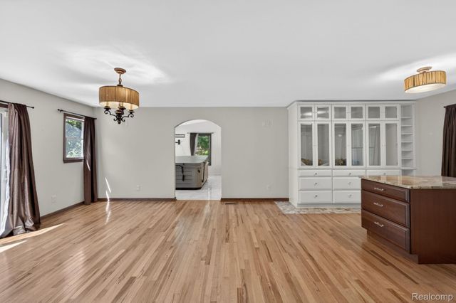 9353 Hill Road, Gaines Township, MI 48473