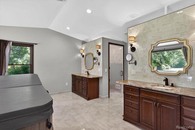 9353 Hill Road, Gaines Township, MI 48473
