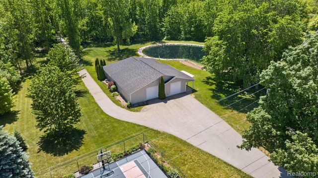 9353 Hill Road, Gaines Township, MI 48473