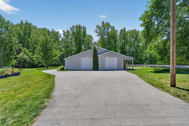 9353 Hill Road, Gaines Township, MI 48473