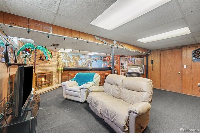 14504 Michigan Boulevard, Allen Park, MI 48101