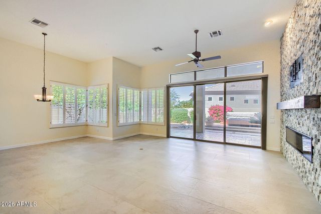 9562 E CAVALRY Drive, Scottsdale, AZ 85262