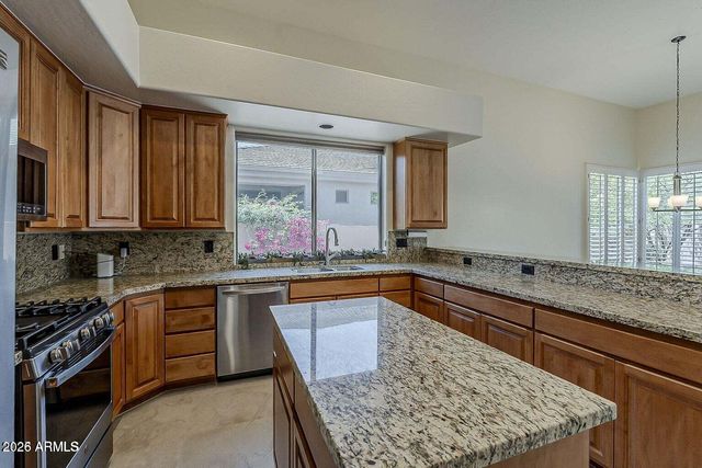 9562 E CAVALRY Drive, Scottsdale, AZ 85262