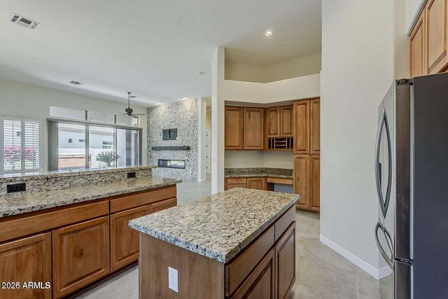 9562 E CAVALRY Drive, Scottsdale, AZ 85262