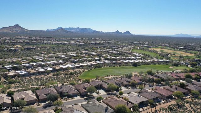 9562 E CAVALRY Drive, Scottsdale, AZ 85262