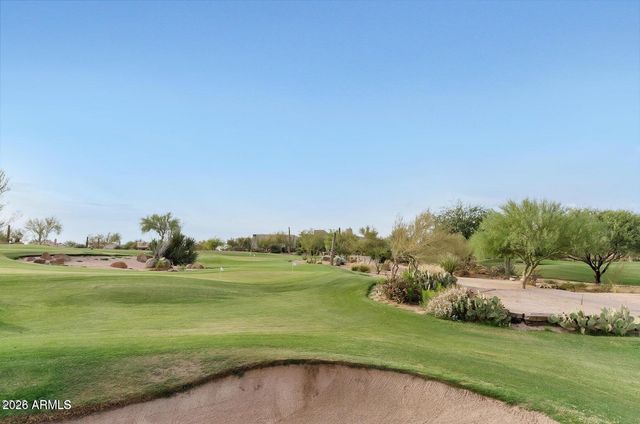 9562 E CAVALRY Drive, Scottsdale, AZ 85262