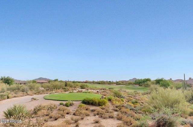 9562 E CAVALRY Drive, Scottsdale, AZ 85262