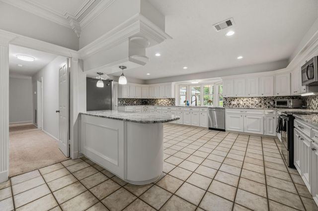 322 Buffalo Court, Livingston, TX 77351