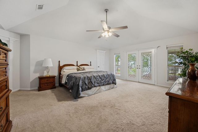 322 Buffalo Court, Livingston, TX 77351