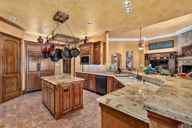 10104 Claiborne Lane, Frisco, TX 75033