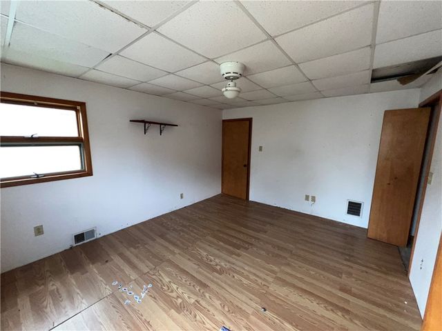 19 W Terrace Ave, New Castle, PA 16102