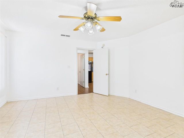 5211 AIR FORCE DRIVE, Wichita Falls, TX 76306