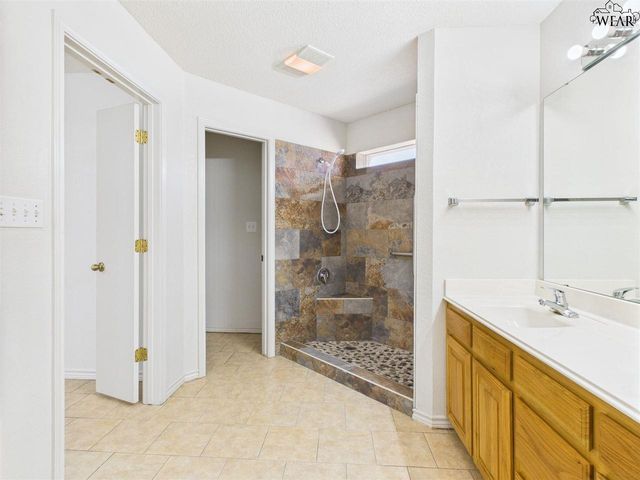 5211 AIR FORCE DRIVE, Wichita Falls, TX 76306
