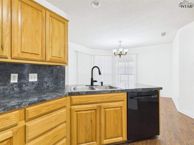 5211 AIR FORCE DRIVE, Wichita Falls, TX 76306