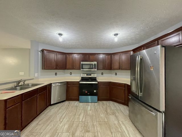 6675 Princeton Park Court, Lithonia, GA 30058