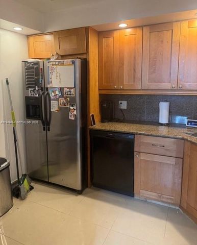 4164 Inverrary Dr 913, Lauderhill, FL 33319