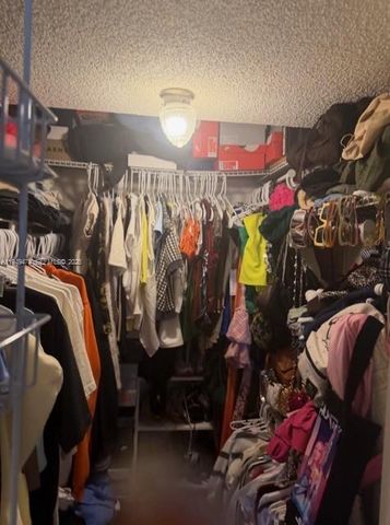 4164 Inverrary Dr 913, Lauderhill, FL 33319