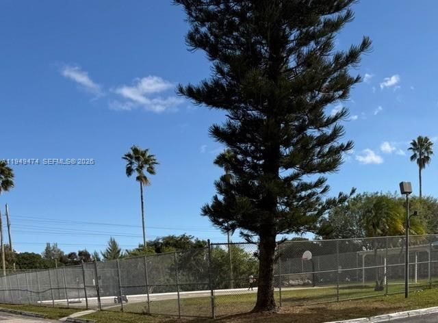 4164 Inverrary Dr 913, Lauderhill, FL 33319