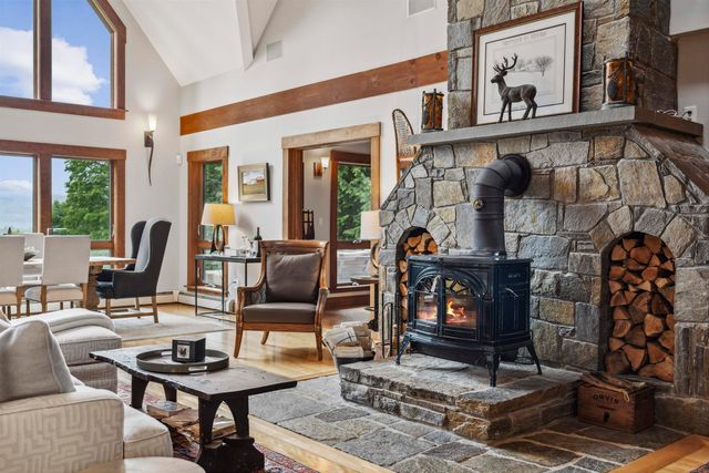 463 North Road, Barnard, VT 05032