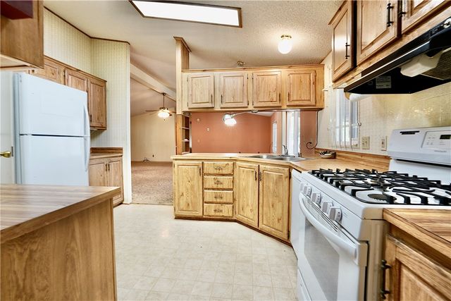 2450 E John L Avenue, Kingman, AZ 86409