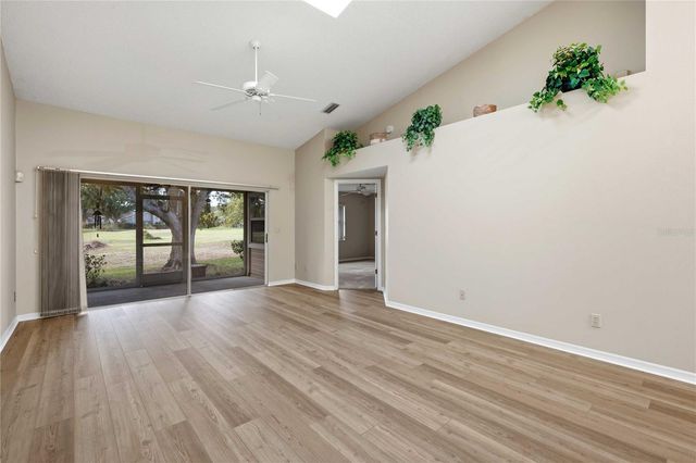 5205 LOCHMEAD TERRACE, Zephyrhills, FL 33541