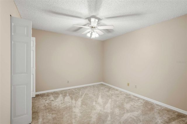 5205 LOCHMEAD TERRACE, Zephyrhills, FL 33541