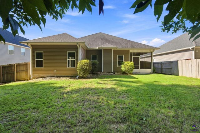 605 Adirondac Way, Bonaire, GA 31005