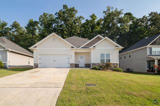 605 Adirondac Way, Bonaire, GA 31005