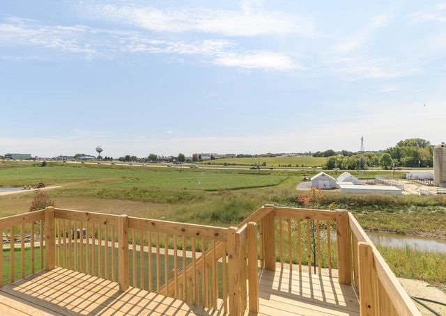 708 Cozy Farm Road, Waunakee, WI 53597