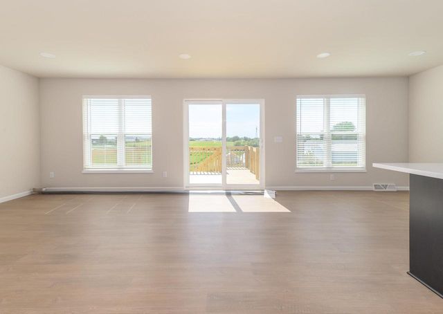 708 Cozy Farm Road, Waunakee, WI 53597