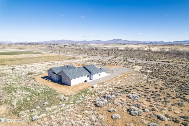5 Pit Road, Wellington, NV 89444