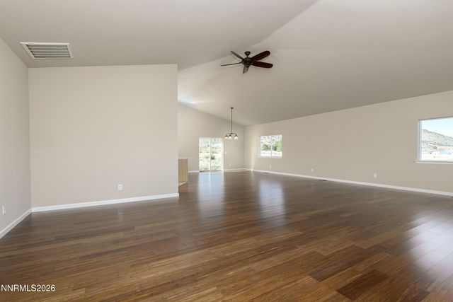 5 Pit Road, Wellington, NV 89444