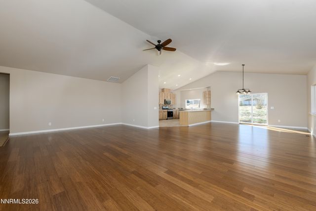 5 Pit Road, Wellington, NV 89444