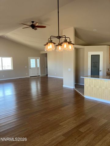 5 Pit Road, Wellington, NV 89444