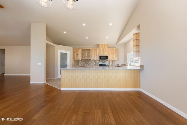 5 Pit Road, Wellington, NV 89444