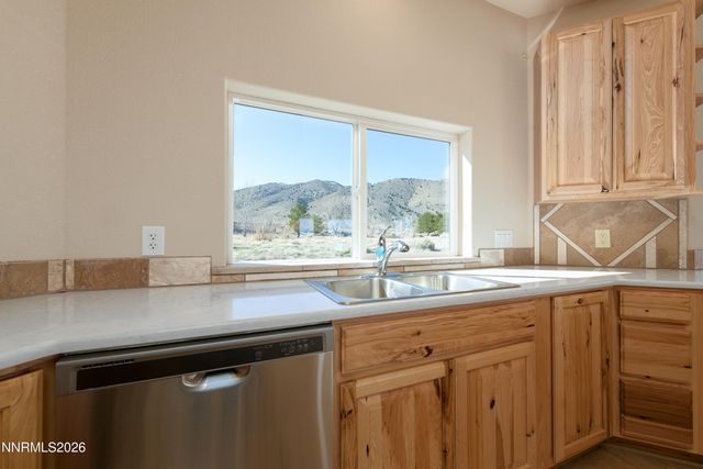 5 Pit Road, Wellington, NV 89444