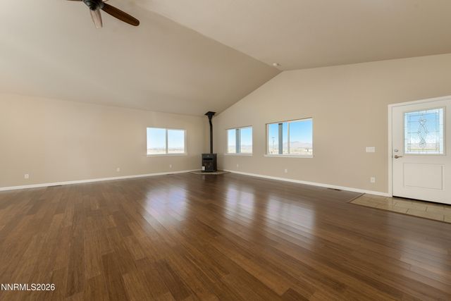 5 Pit Road, Wellington, NV 89444