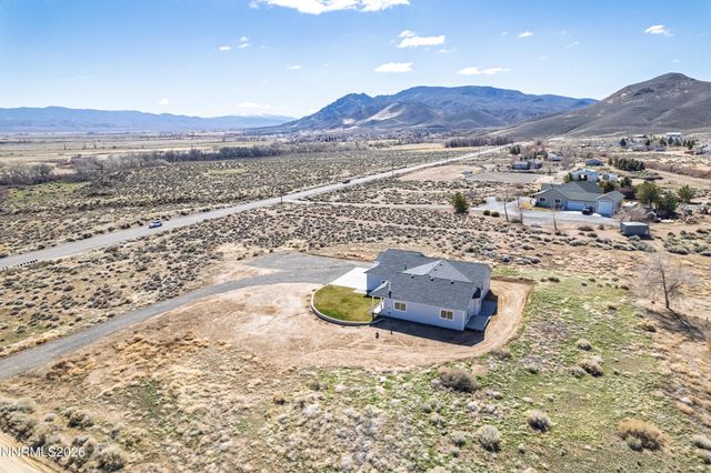 5 Pit Road, Wellington, NV 89444