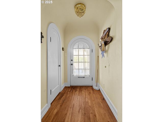 1112 SPRUCE St, Myrtle Point, OR 97458