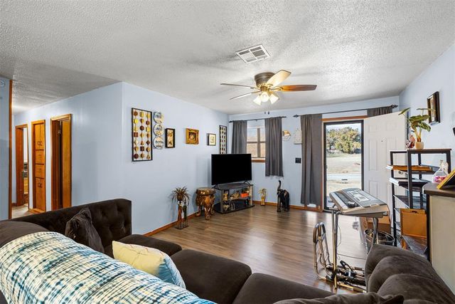 430 N 8th Avenue, Purcell, OK 73080