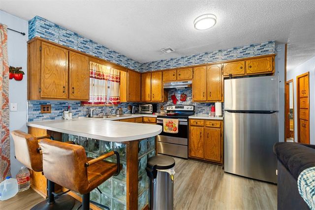 430 N 8th Avenue, Purcell, OK 73080