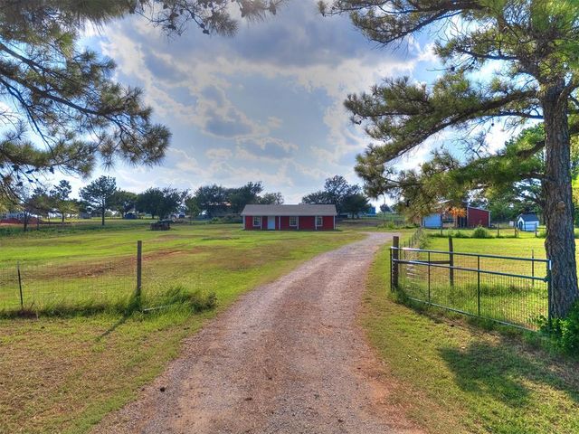 1186 County Street 2955, Tuttle, OK 73089