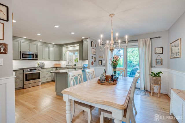 22 Spear Street, Metuchen, NJ 08840