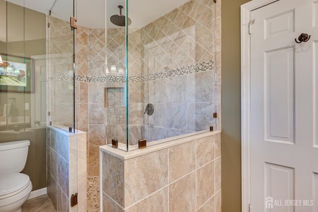 22 Spear Street, Metuchen, NJ 08840