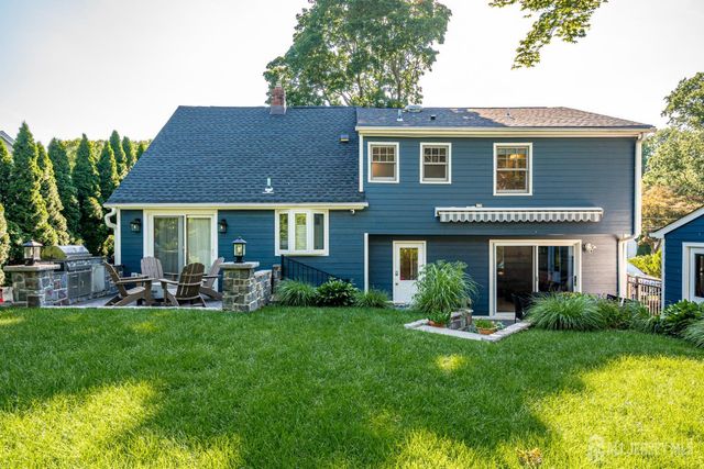 22 Spear Street, Metuchen, NJ 08840