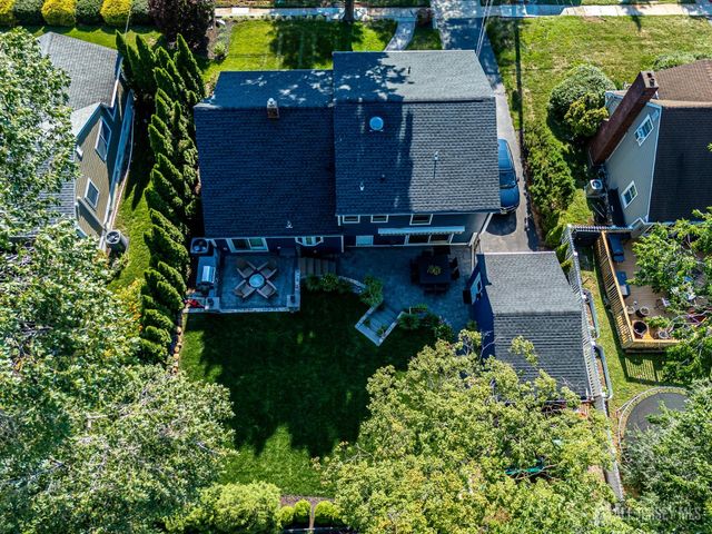 22 Spear Street, Metuchen, NJ 08840