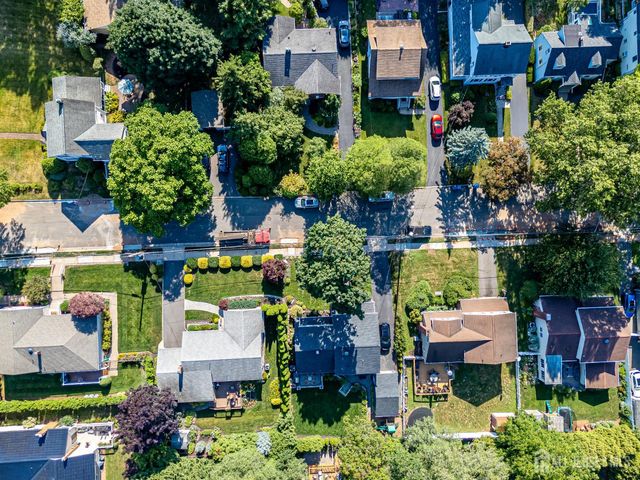 22 Spear Street, Metuchen, NJ 08840