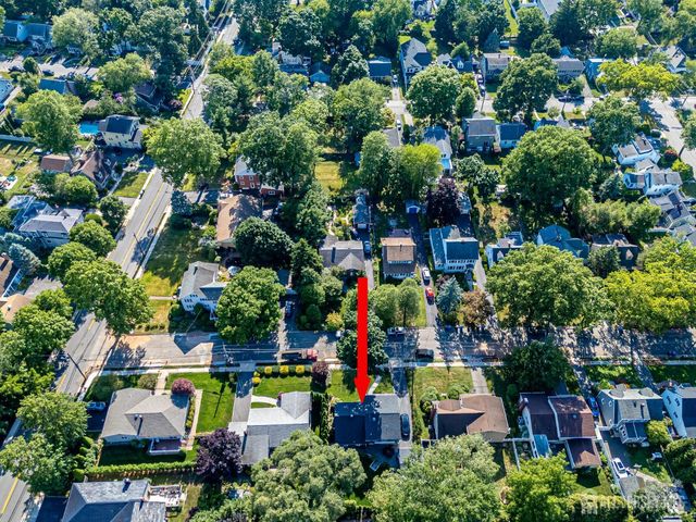 22 Spear Street, Metuchen, NJ 08840