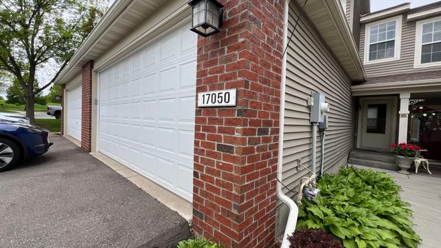 17050 78th Place N, Maple Grove, MN 55311