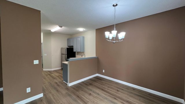 17050 78th Place N, Maple Grove, MN 55311